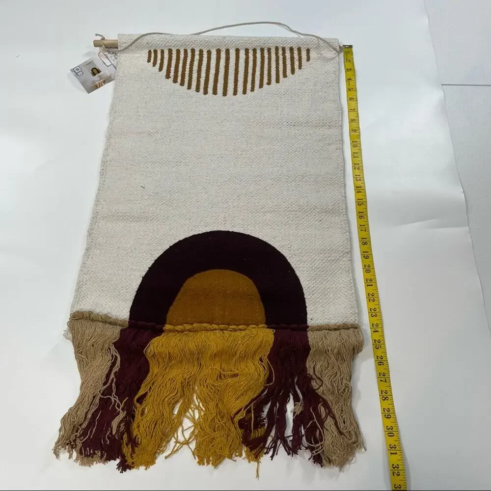 CONCEPTS IN TIME Waterfall Fringe Woven Tapestry In Multiple Colors
